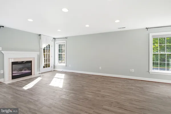 $4,600 | 6411 Velliety Lane, Springfield, VA 22152