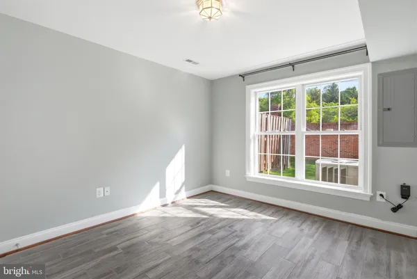 $4,600 | 6411 Velliety Lane, Springfield, VA 22152