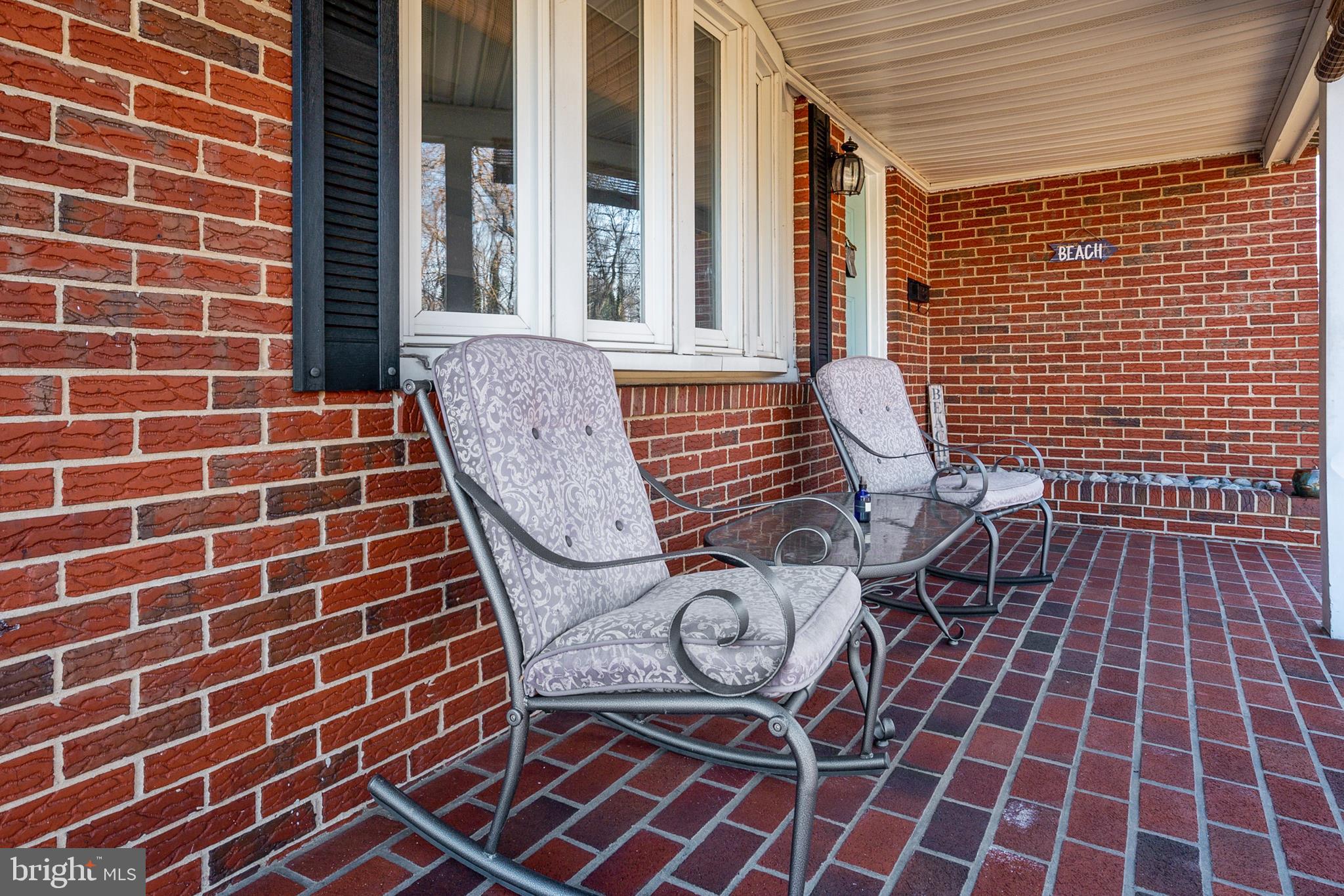 185 Park Road Pasadena, MD 21122 - Photo 6 of 38 Gallery Image 6