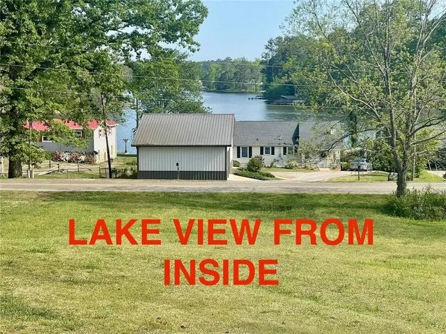 a street sign on the side of a road