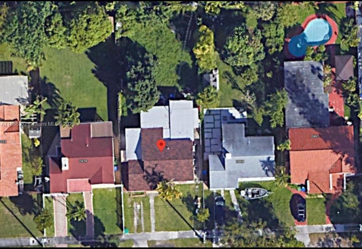 Entire lot