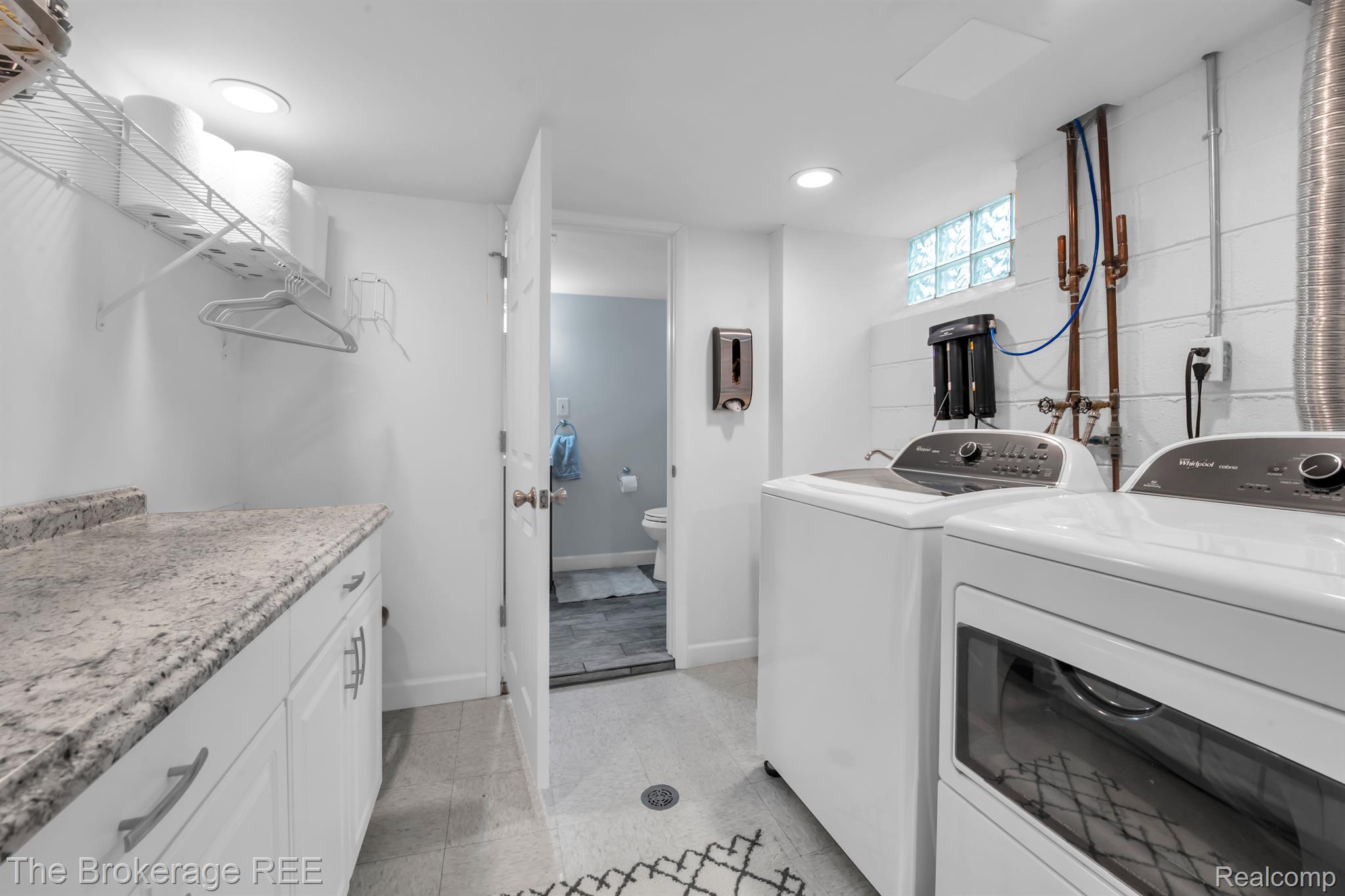 3663 Rockingham Road Royal Oak, MI 48073 - Photo 26 of 34 Gallery Image 26