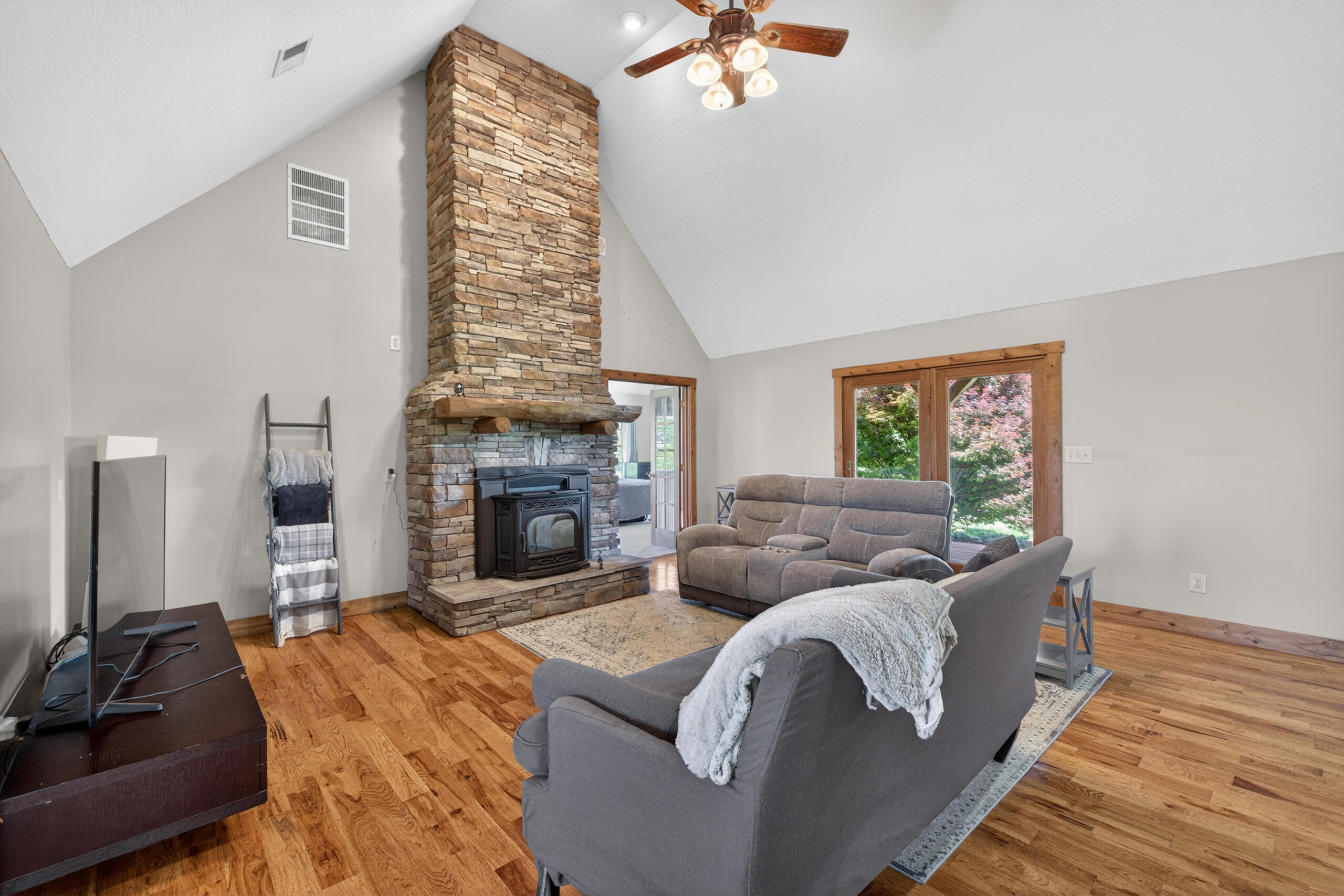3040 Perry Rogers Road Lancaster, KY 40444 - Photo 11 of 48 110