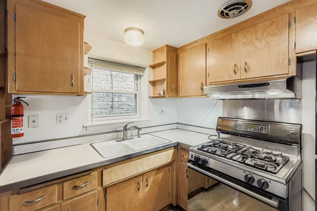 $589,900 | 5913 West Addison Street, Chicago, IL 60634