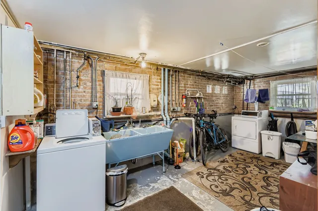 $589,900 | 5913 West Addison Street, Chicago, IL 60634