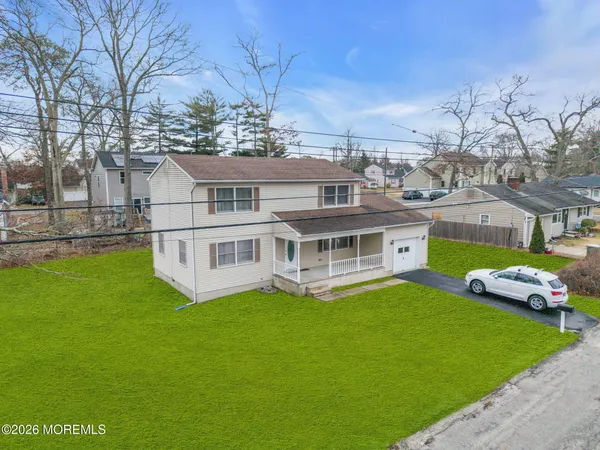 $525,000 | 641 Ship Avenue, Beachwood, NJ 08722