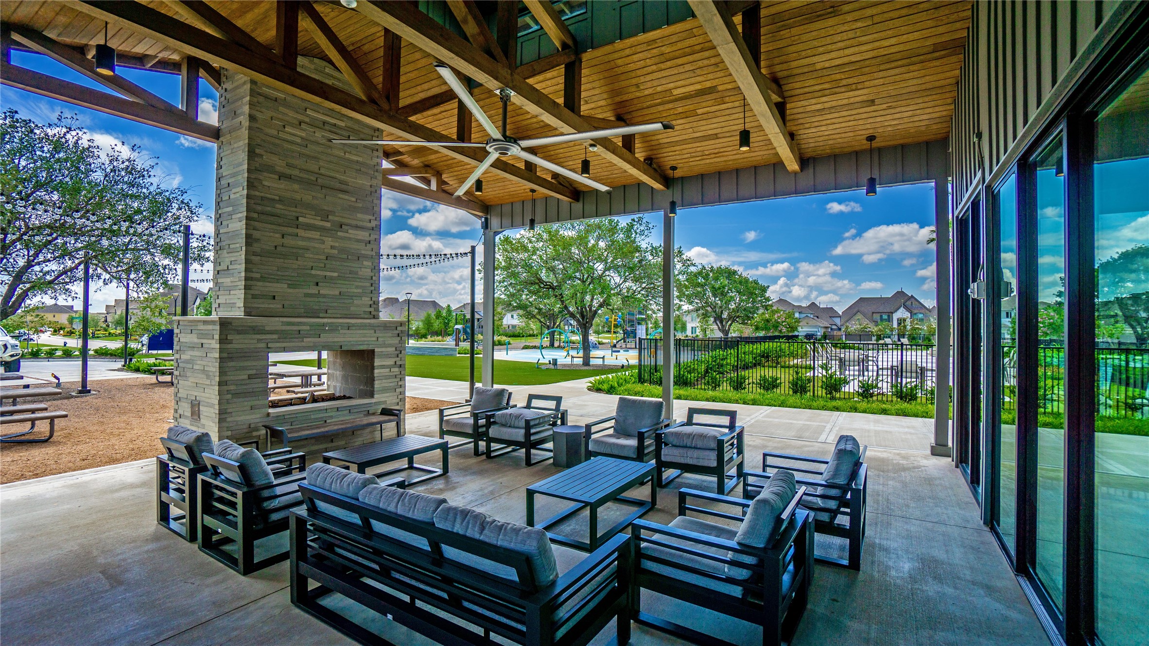 422 Mercury Sky Road Richmond, TX 77406 - Photo 25 of 28 Community Amenities