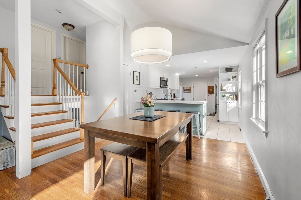 1092 Edgell Road Framingham, MA 01701 - Photo 4 of 22 Gallery Image 4