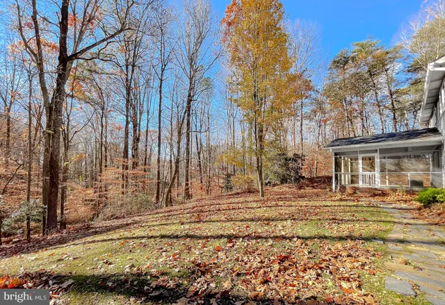 $535,000 | 1270 Hollyberry Court, Huntingtown, MD 20639