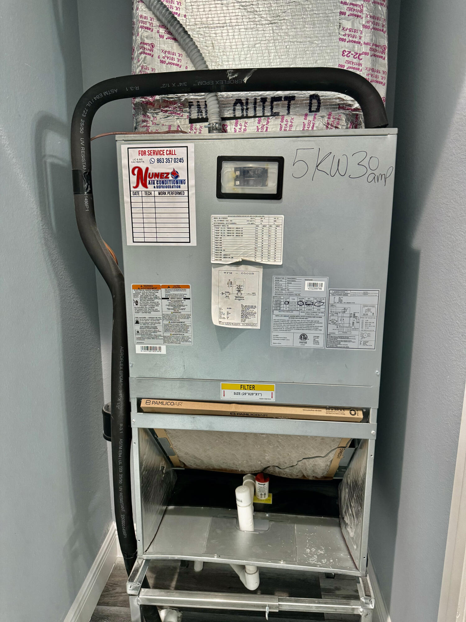 581 Southeast 36th Terrace Okeechobee, FL 34974 - Photo 14 of 19 a utility room with washer and dryer