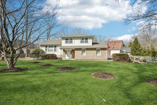 $5,300 | 2 Eisenhower Road, Closter, NJ 07624