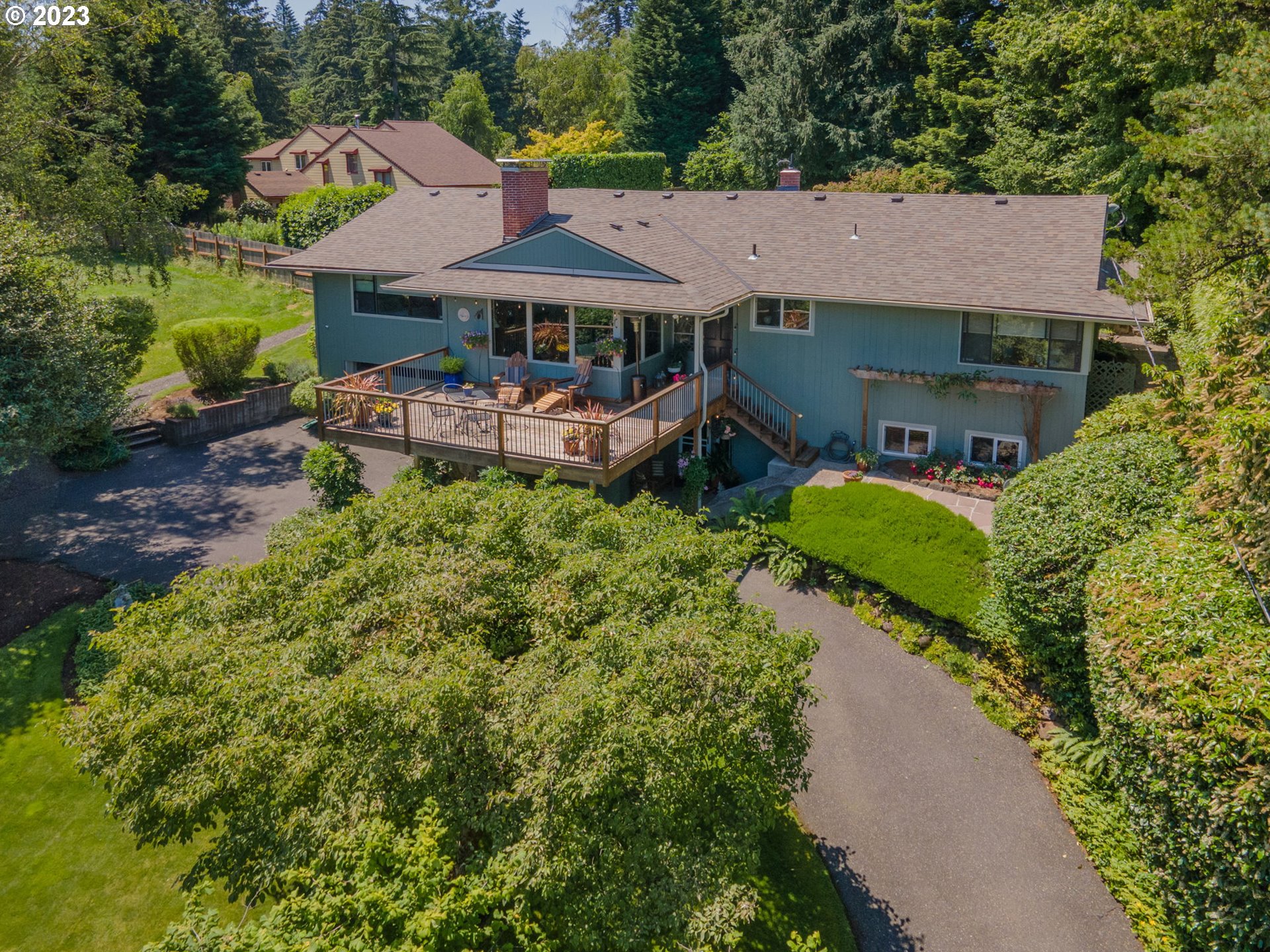 10211 Southwest Lancaster Road Portland, OR 97219 - Photo 1 of 46 Gallery Image 1