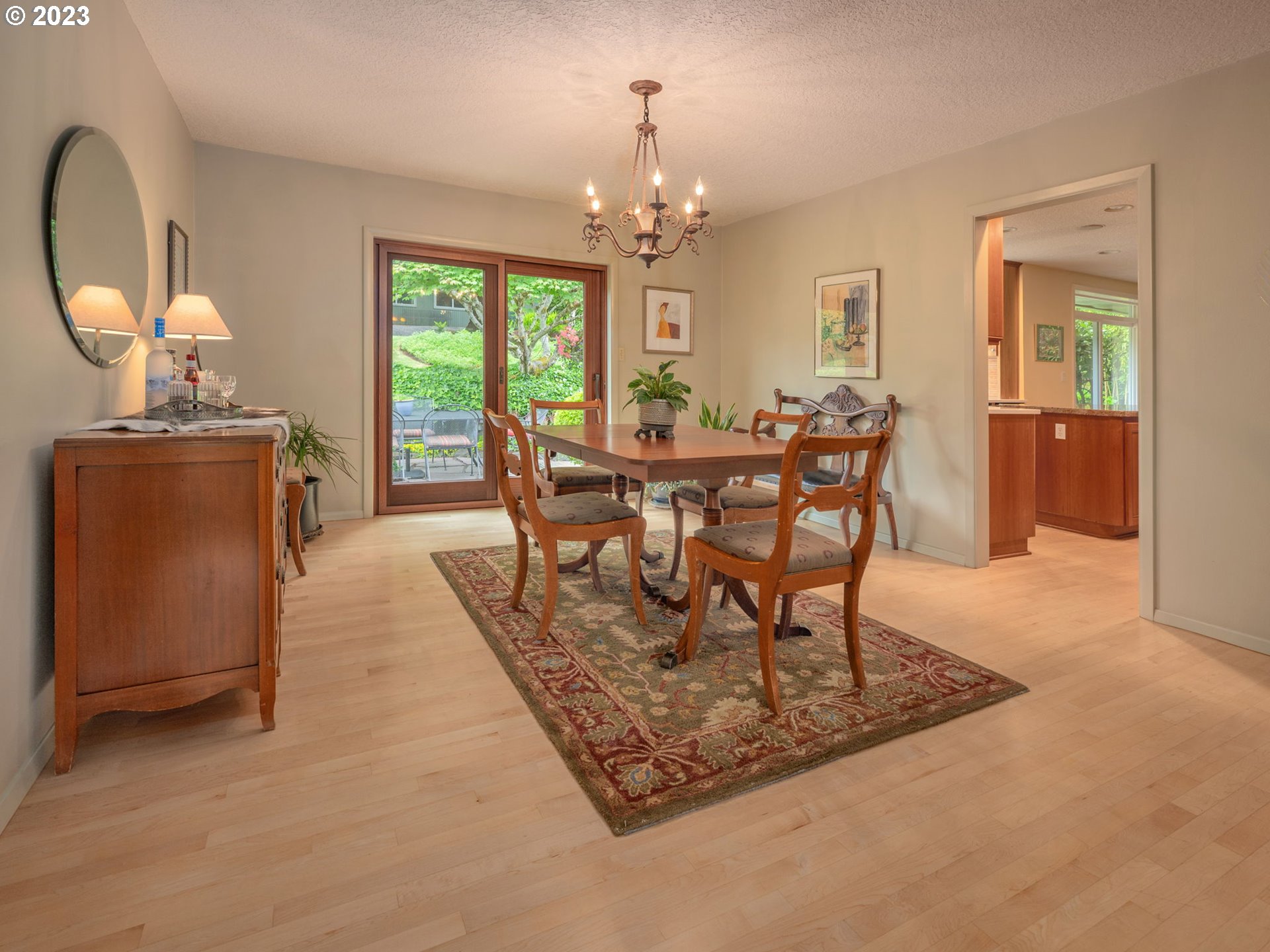 10211 Southwest Lancaster Road Portland, OR 97219 - Photo 13 of 46 Gallery Image 13