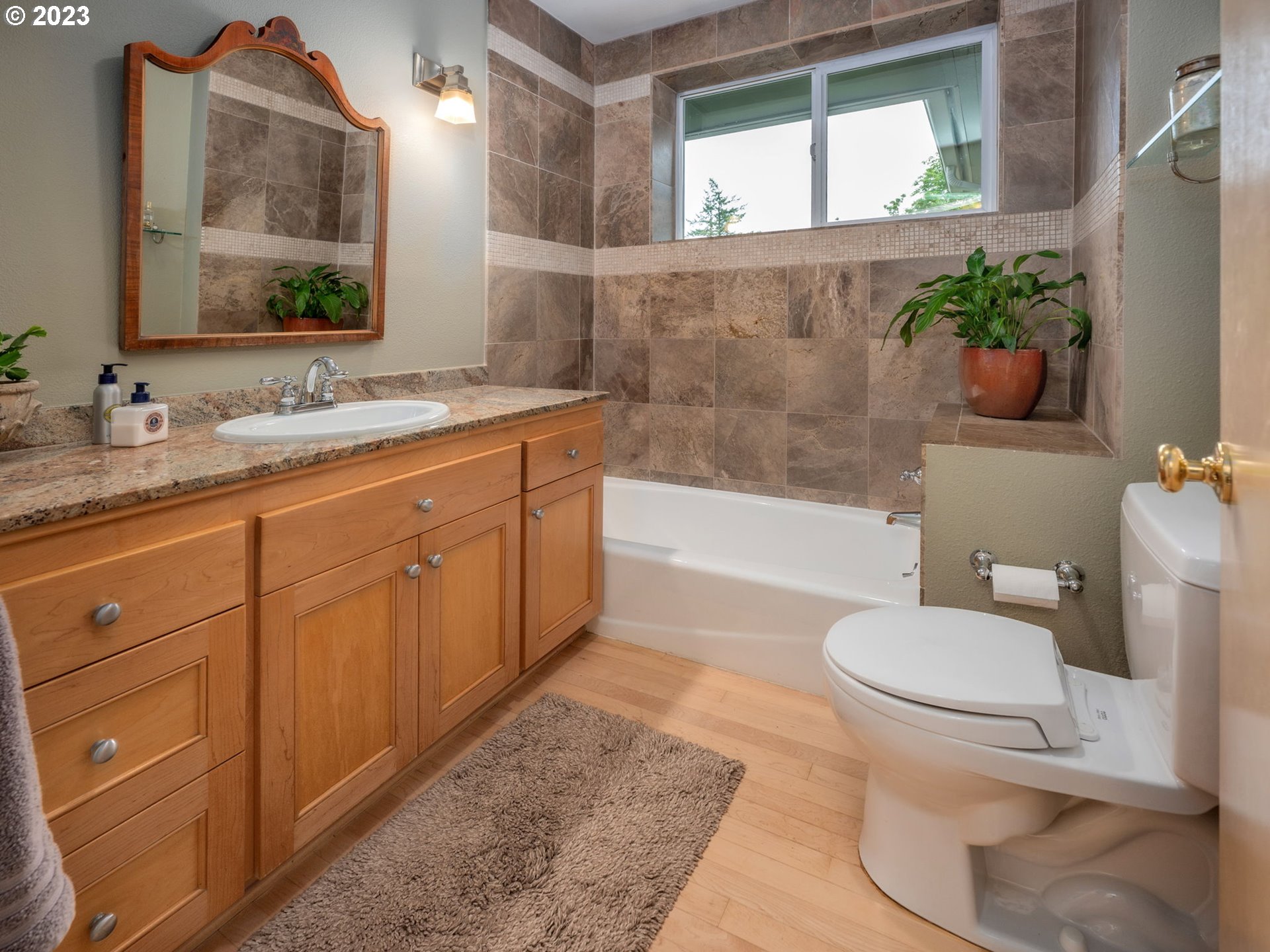 10211 Southwest Lancaster Road Portland, OR 97219 - Photo 24 of 46 Gallery Image 24