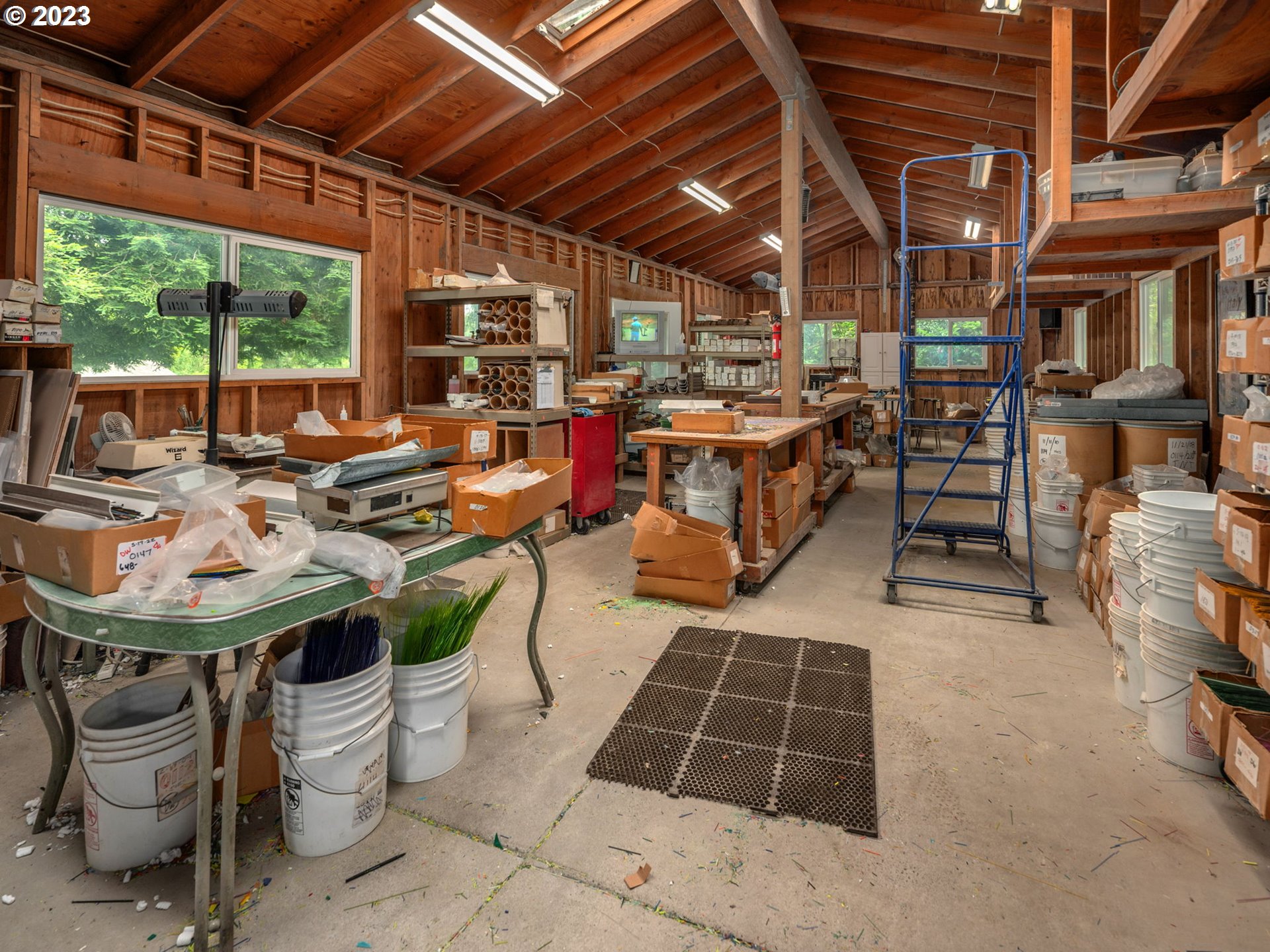 10211 Southwest Lancaster Road Portland, OR 97219 - Photo 41 of 46 Gallery Image 41