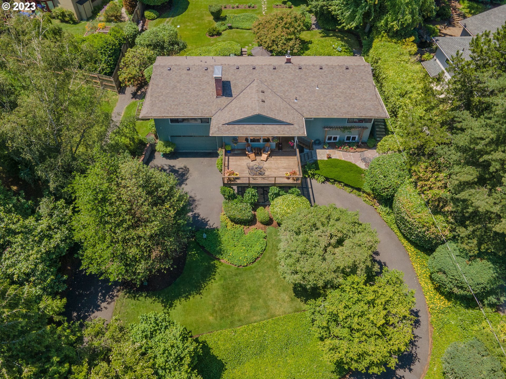 10211 Southwest Lancaster Road Portland, OR 97219 - Photo 43 of 46 Gallery Image 43