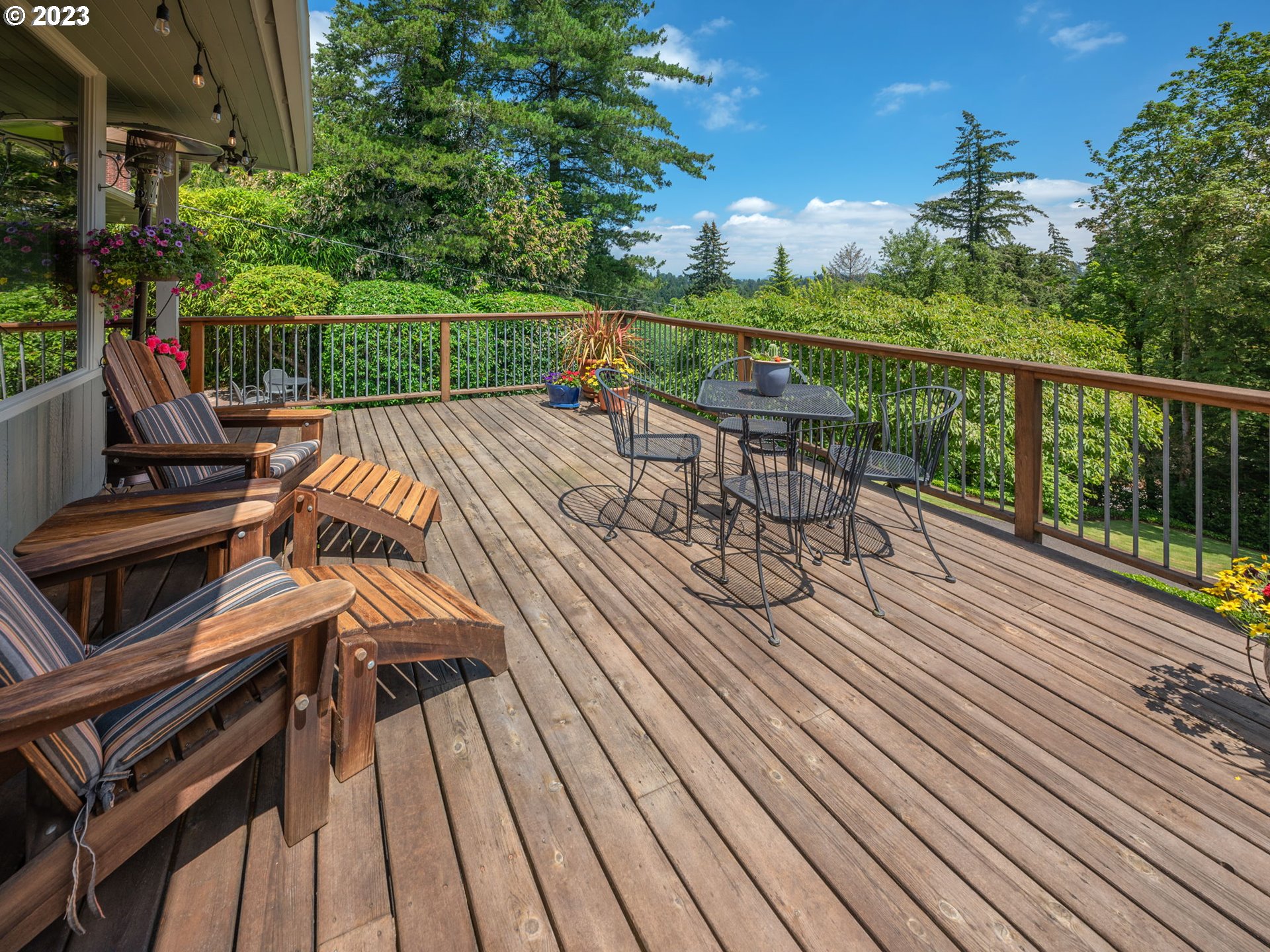 10211 Southwest Lancaster Road Portland, OR 97219 - Photo 9 of 46 Gallery Image 9