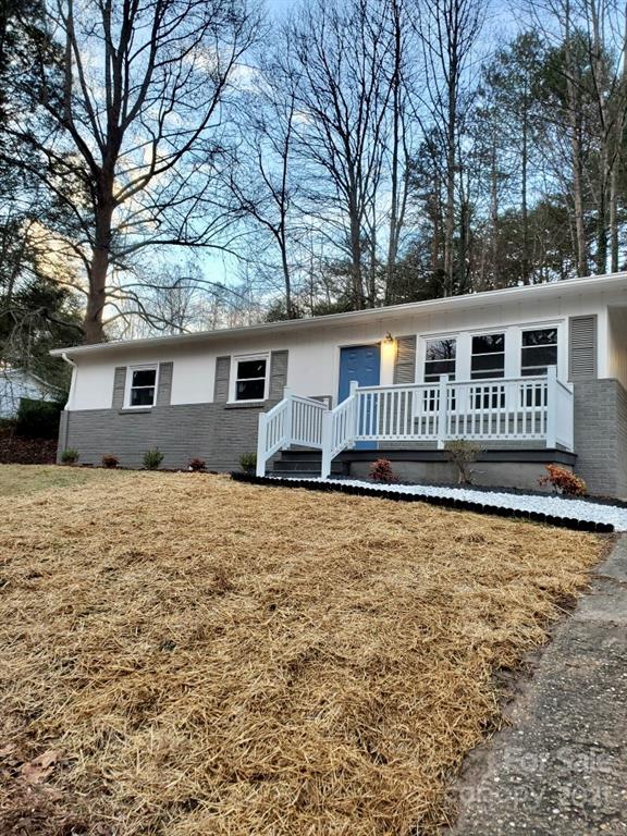 3919 Hartland Road Lenoir, NC 28645 - Photo 3 of 27 Gallery Image 3
