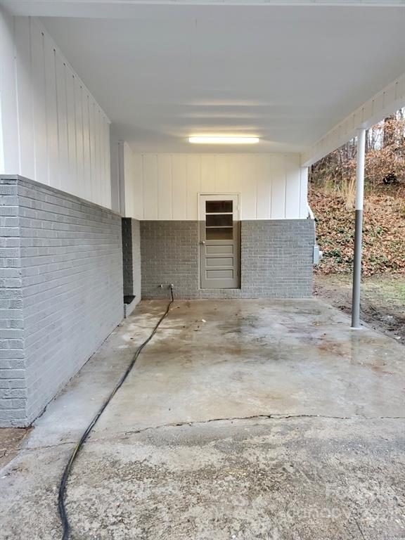 3919 Hartland Road Lenoir, NC 28645 - Photo 4 of 27 Gallery Image 4