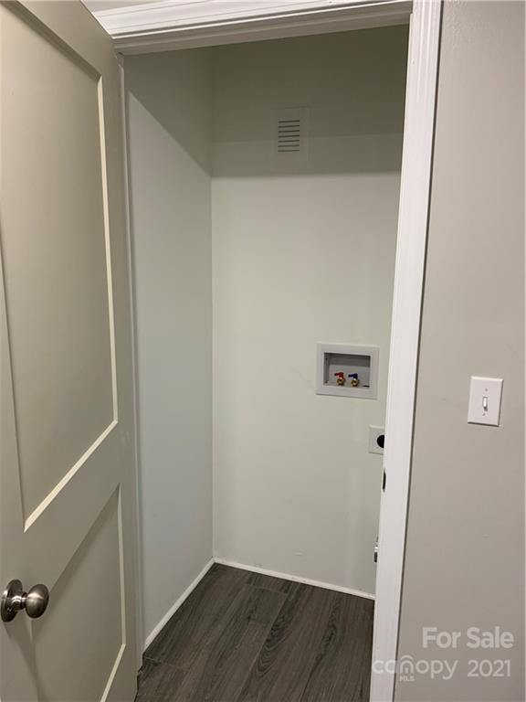 3919 Hartland Road Lenoir, NC 28645 - Photo 10 of 27 Gallery Image 10