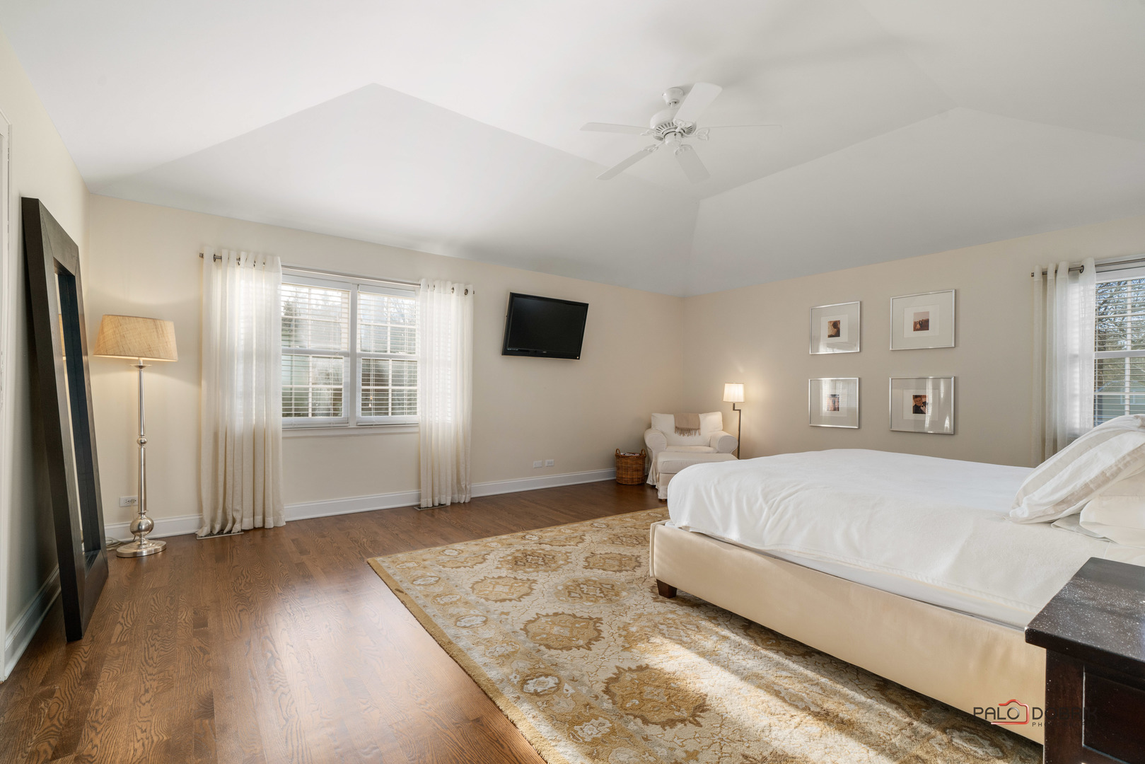 115 West Honeysuckle Road Lake Forest, IL 60045 - Photo 27 of 51 Gallery Image 27