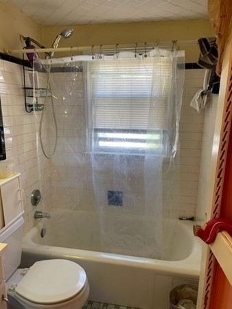 33 Regent Road Malden, MA 02148 - Photo 12 of 23 Gallery Image 12