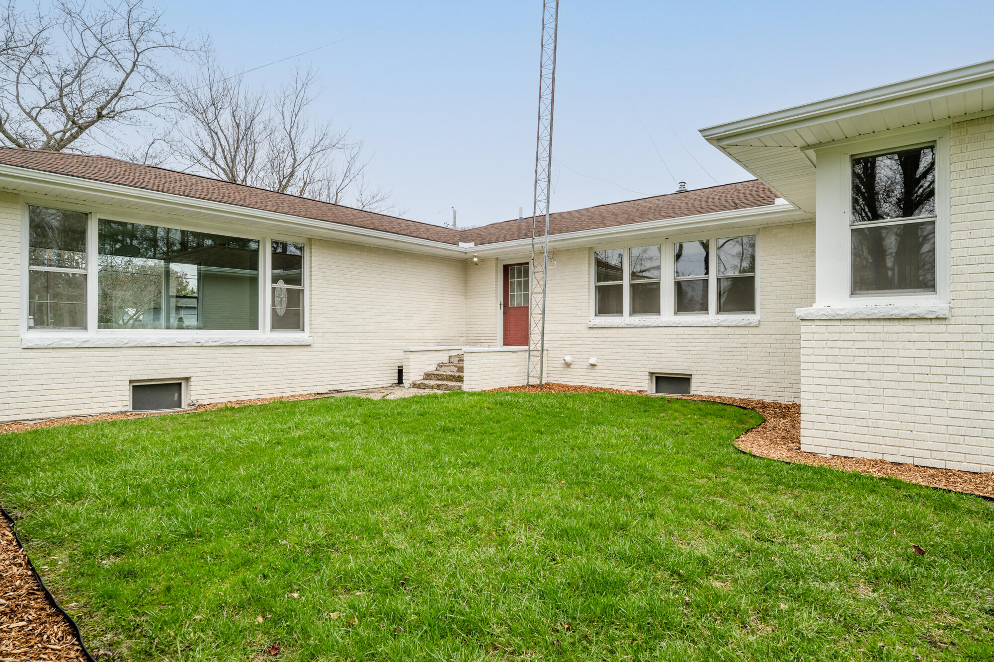 3604 West Shawnee Road Bridgman, MI 49106 - Photo 4 of 29 Shawnee-105