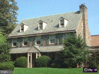 706 Vernon Road Philadelphia, PA 19119 - Photo 1 of 5