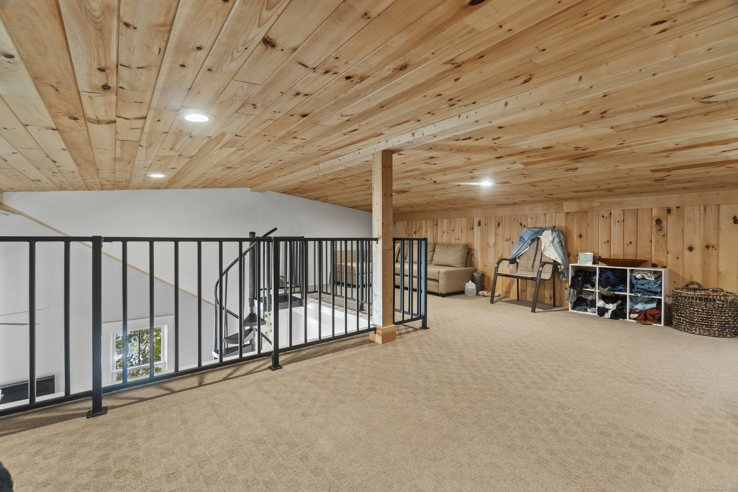 11 Pearl Street Groton, CT 06340 - Photo 33 of 38 Loft