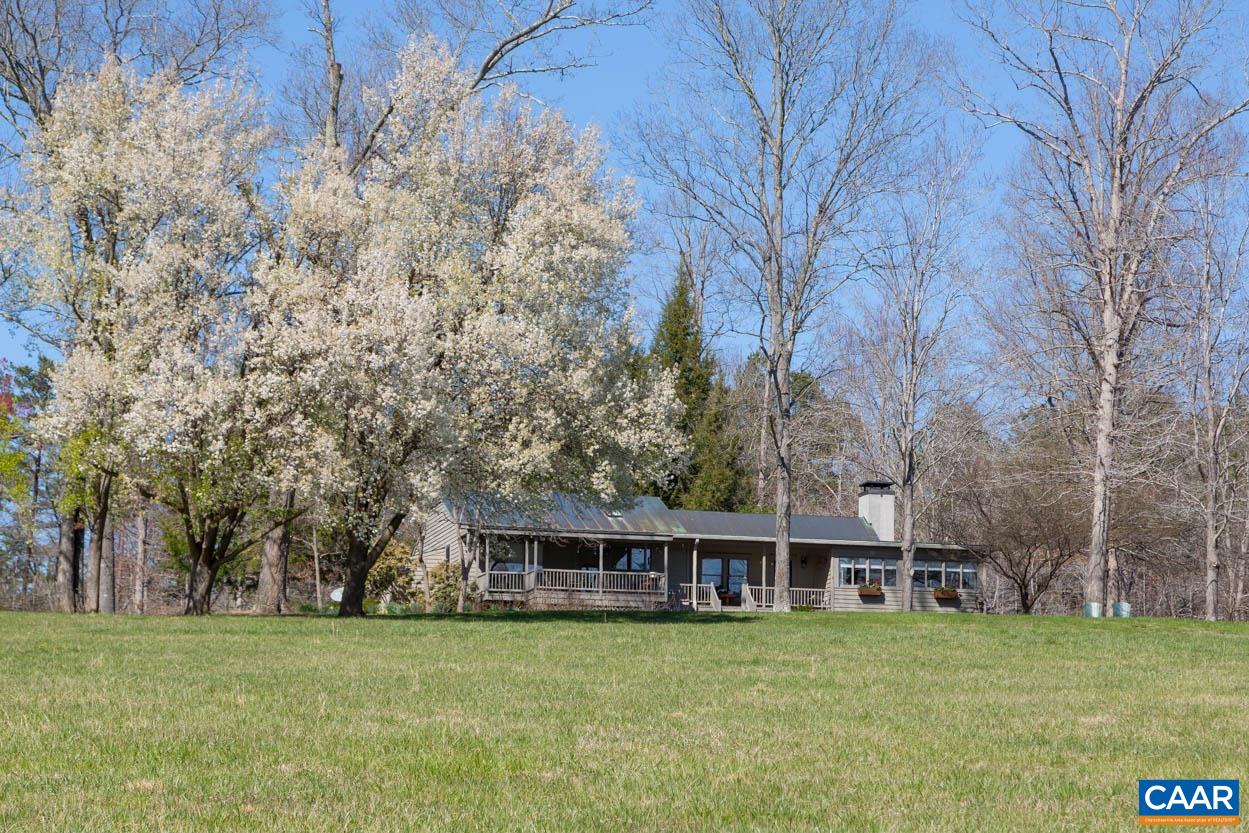 361 Union Mills Road Troy, VA 22974 - Photo 60 of 75 front view of a house with a yard