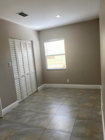 $1,450 | 508 57th Street, Unit 3, West Palm Beach, FL 33407