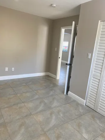 $1,450 | 508 57th Street, Unit 3, West Palm Beach, FL 33407