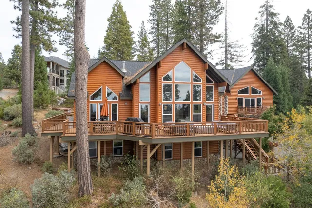 $1,375,000 | 40780 Wild Iris Lane, Shaver Lake, CA 93664