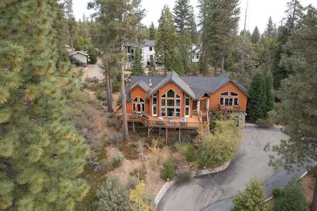 $1,375,000 | 40780 Wild Iris Lane, Shaver Lake, CA 93664