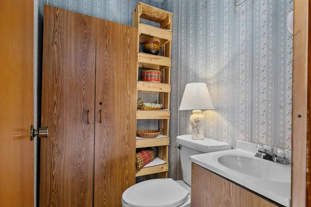 $269,900 | 514 East Beacon Avenue, New London, WI 54961