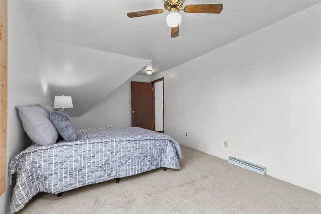 $269,900 | 514 East Beacon Avenue, New London, WI 54961