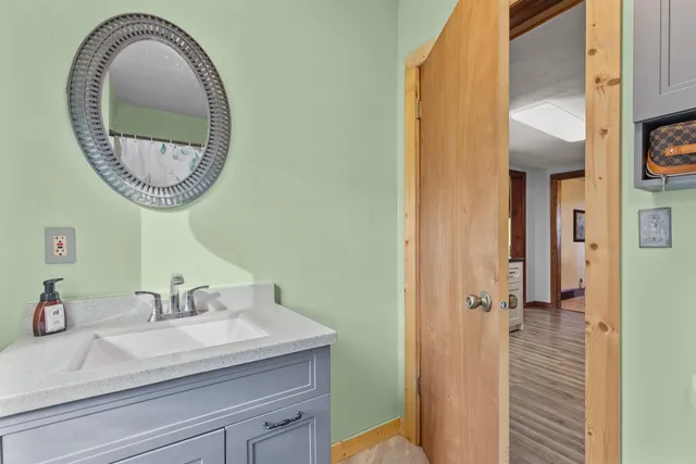 $269,900 | 514 East Beacon Avenue, New London, WI 54961