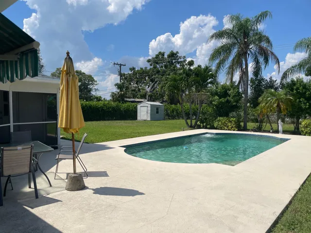 $730,000 | 3313 Sherwood Boulevard, Delray Beach, FL 33445