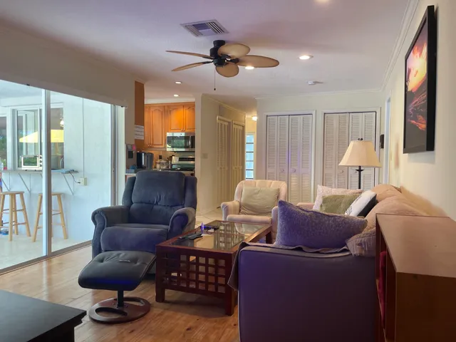 $730,000 | 3313 Sherwood Boulevard, Delray Beach, FL 33445