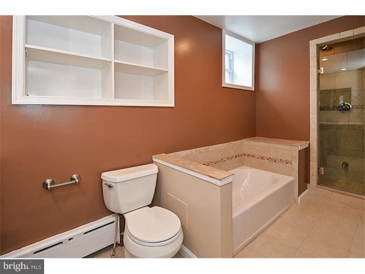 403 Righter Street Philadelphia, PA 19128 - Photo 16 of 25 Bathroom