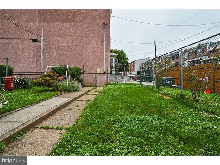 403 Righter Street Philadelphia, PA 19128 - Photo 24 of 25 Back Yard