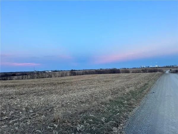 $400,000 | 112th Street, Weatherby, MO 64497