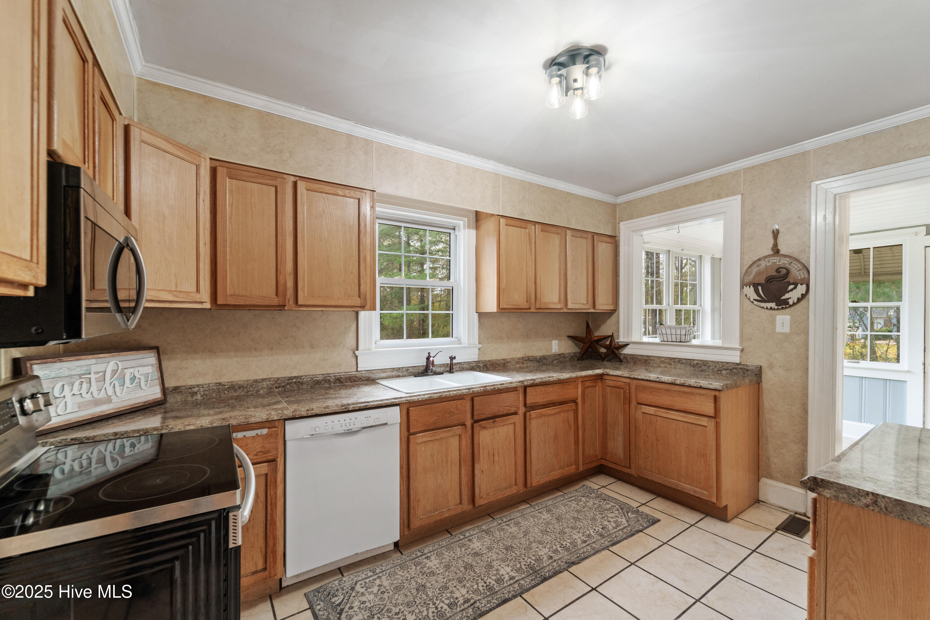 190 Huffmantown Road Richlands, NC 28574 - Photo 13 of 65 DSC09493