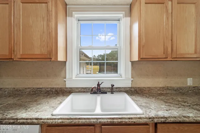 $330,000 | 190 Huffmantown Road, Richlands, NC 28574