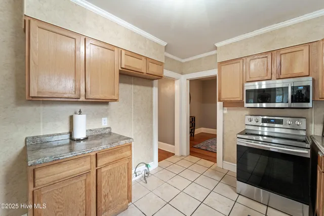 $330,000 | 190 Huffmantown Road, Richlands, NC 28574