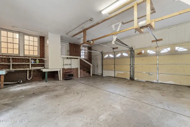 $330,000 | 190 Huffmantown Road, Richlands, NC 28574