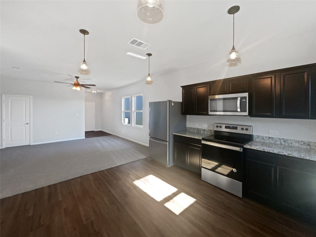 329 Wonderful Life Way Jarrell, TX 76537 - Photo 10 of 16