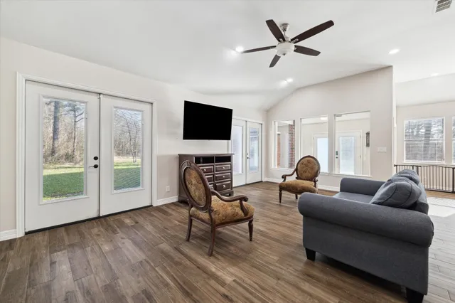 $450,000 | 96 County Road 4905, Dayton, TX 77535