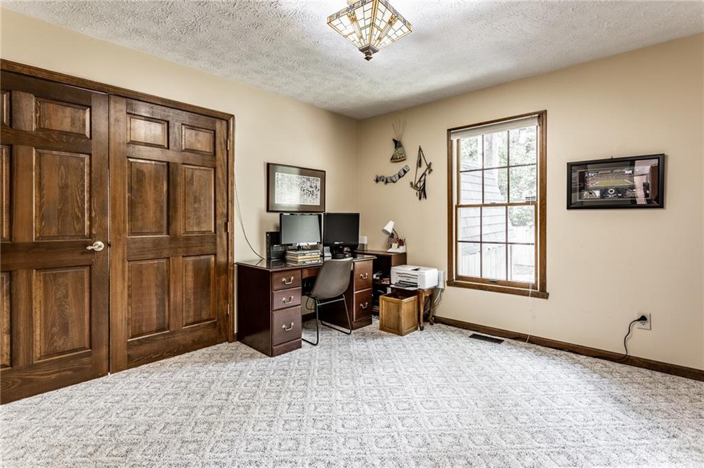 5007 Fall Creek Road Indianapolis, IN 46220 - Photo 15 of 35