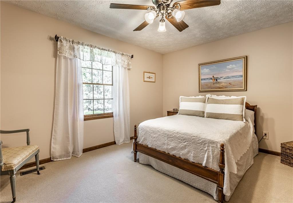 5007 Fall Creek Road Indianapolis, IN 46220 - Photo 20 of 35